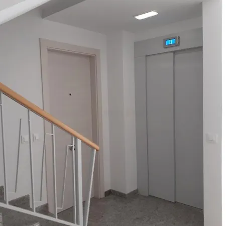 Apartment Dins Mar Apto. 4